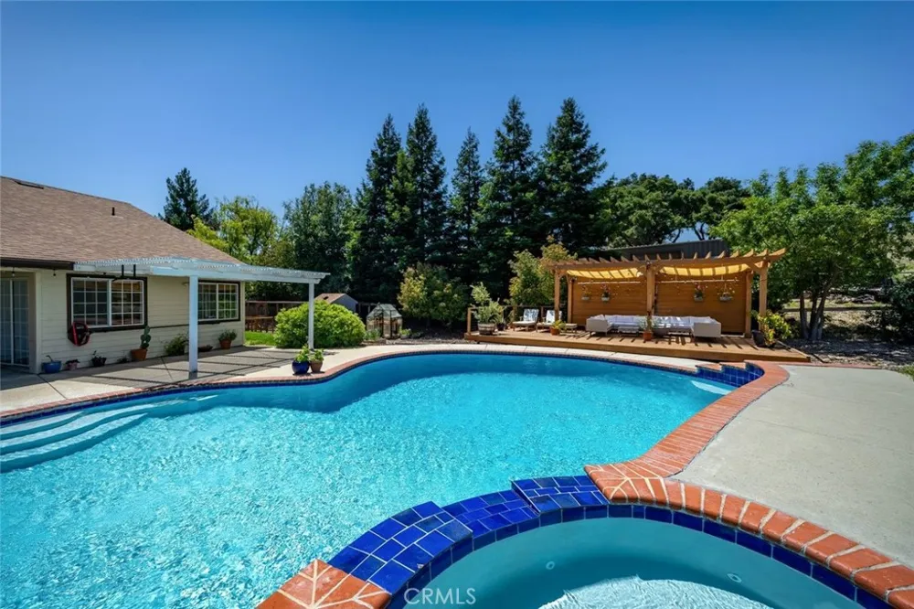 1590 Shiloh Place Templeton, CA 93465