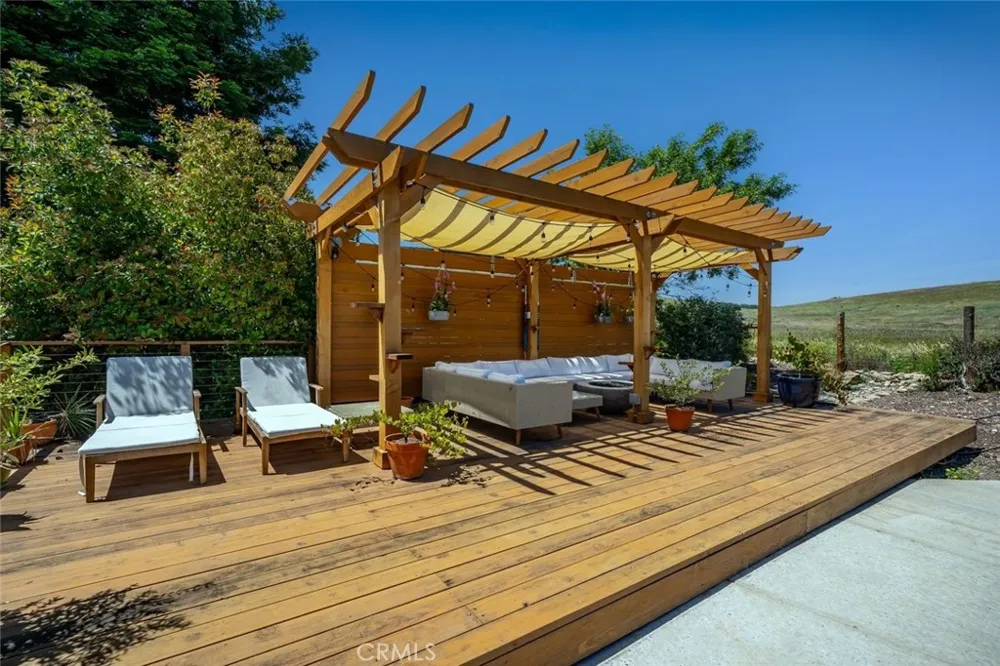 1590 Shiloh Place Templeton, CA 93465
