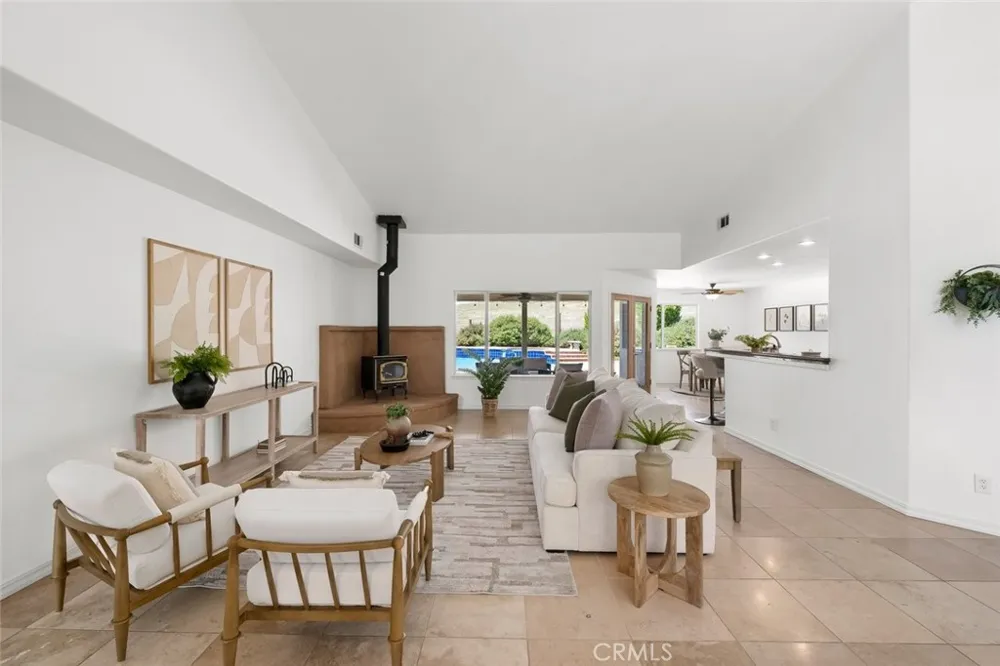 1590 Shiloh Place Templeton, CA 93465