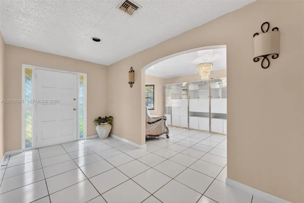 2450 NW 108th St Miami, FL 33167