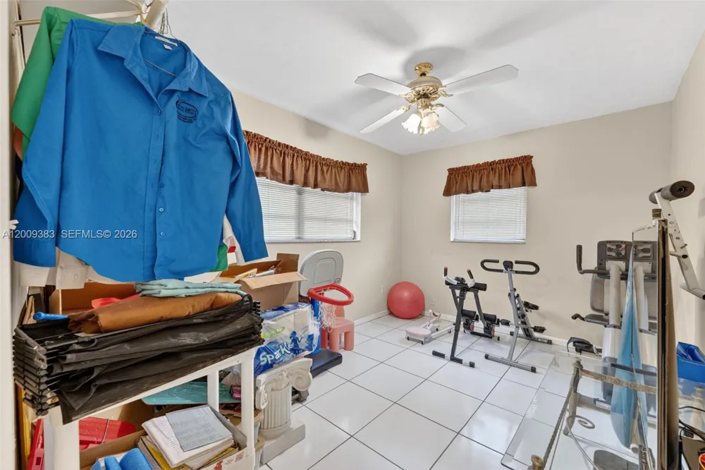 2450 NW 108th St Miami, FL 33167