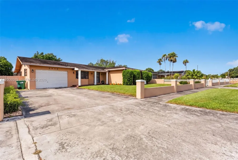 2450 NW 108th St Miami, FL 33167