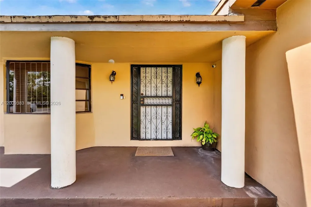 2450 NW 108th St Miami, FL 33167