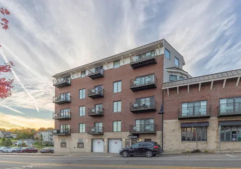 516 Williams Street #12