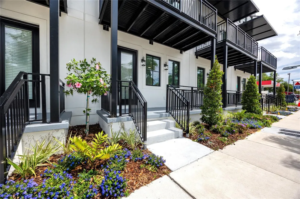 1308 E COLUMBUS DRIVE #2 Tampa, FL 33605
