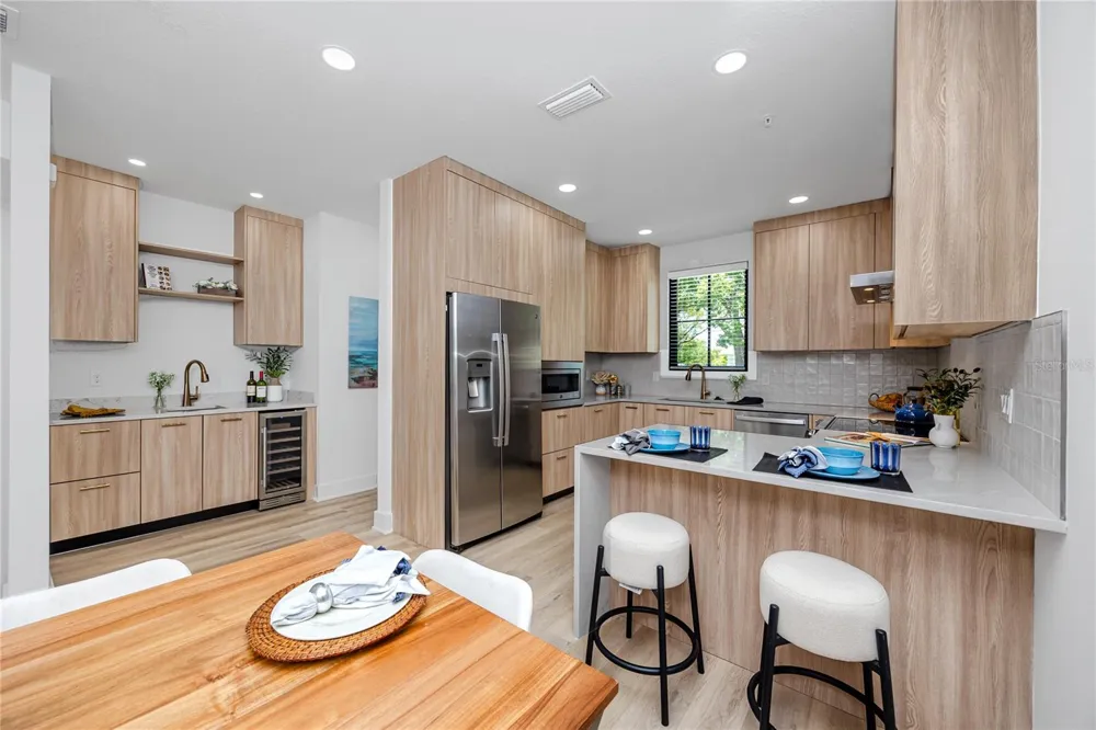 1308 E COLUMBUS DRIVE #2 Tampa, FL 33605