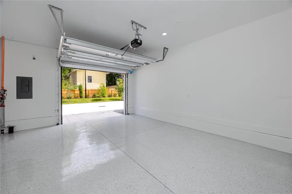 1308 E COLUMBUS DRIVE #2 Tampa, FL 33605