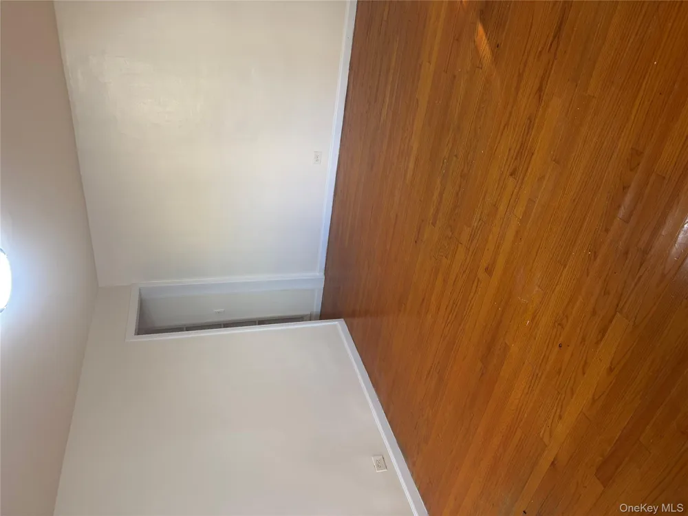 11 Lawrence Street #1B Yonkers, NY 10705