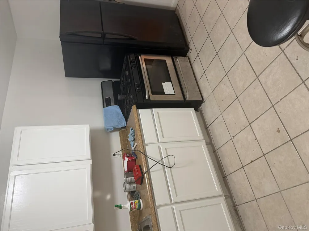 11 Lawrence Street #1B Yonkers, NY 10705