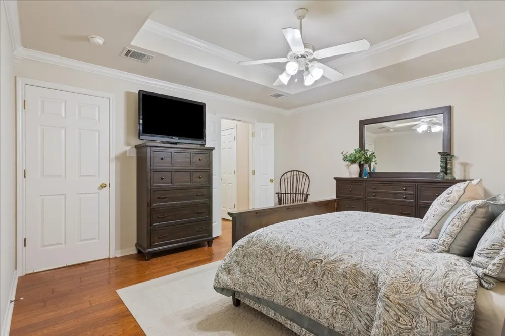 1216 Darbyton Drive Hewitt, TX 76643