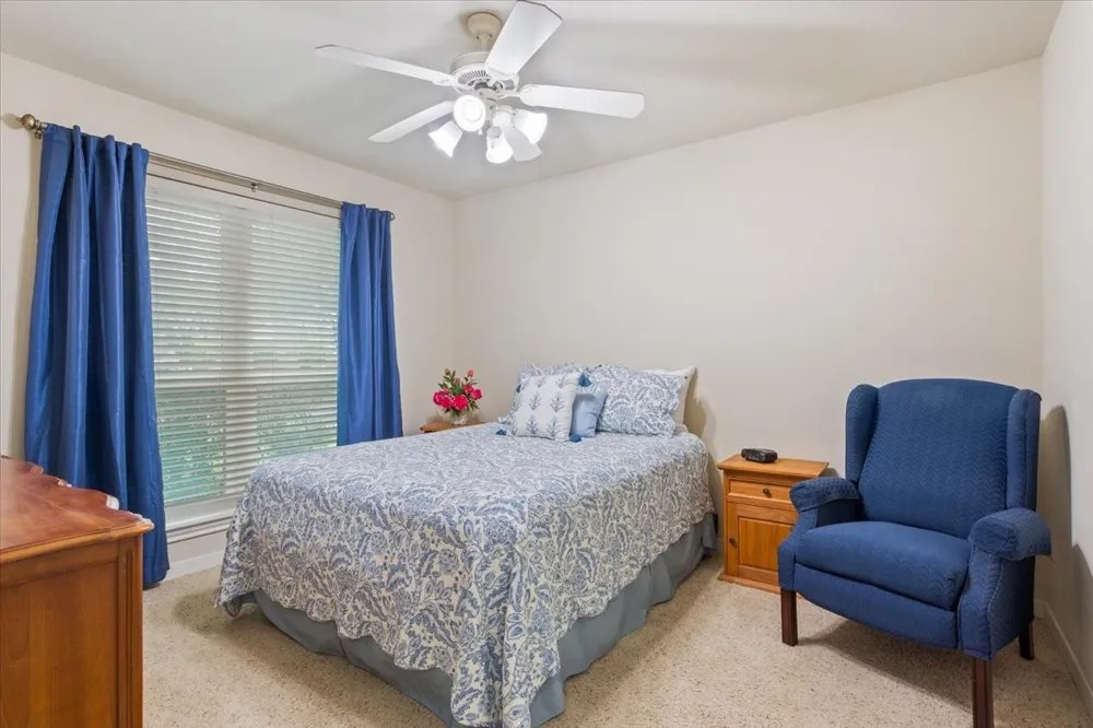 1216 Darbyton Drive Hewitt, TX 76643