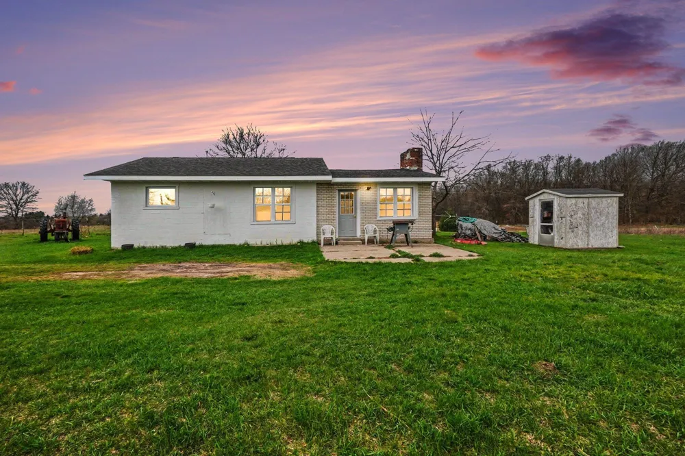 5771 Woodbridge Road White Cloud, MI 49349