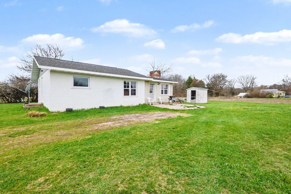 5771 Woodbridge Road White Cloud, MI 49349