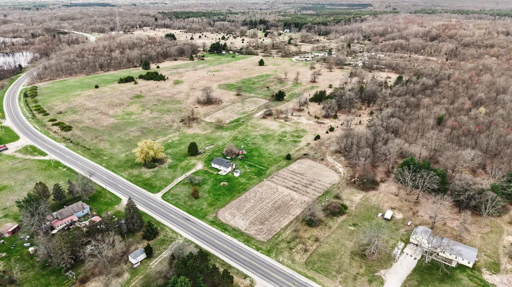 5771 Woodbridge Road White Cloud, MI 49349