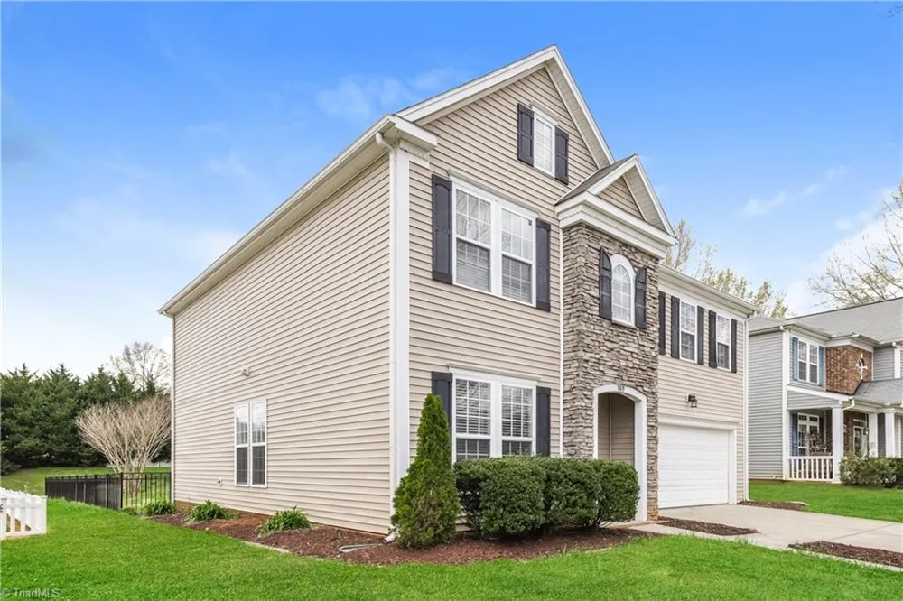 169 Bridgewater Drive Advance, NC 27006