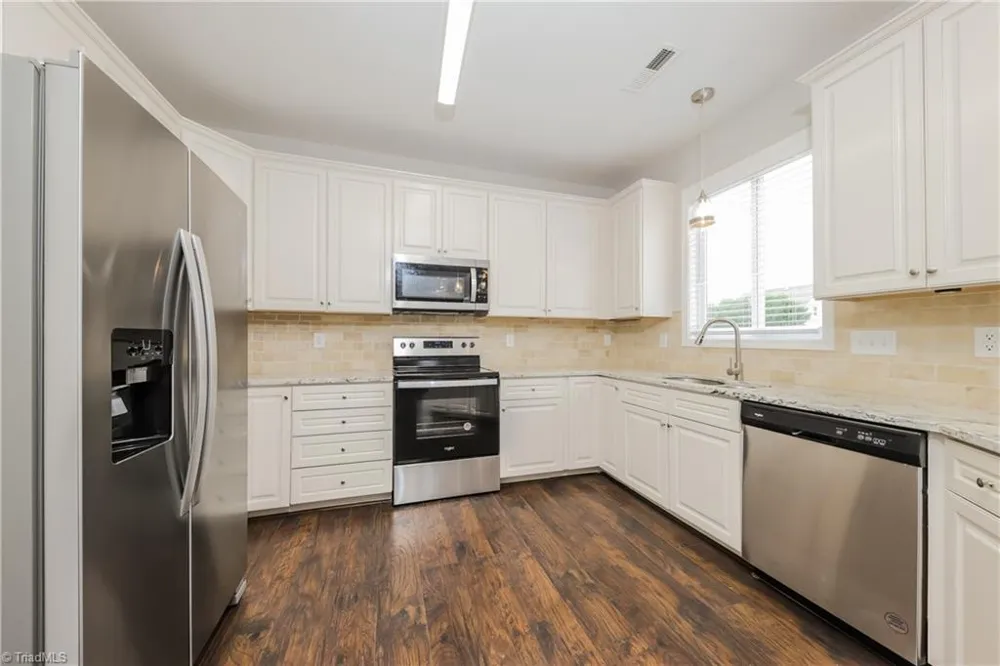 169 Bridgewater Drive Advance, NC 27006