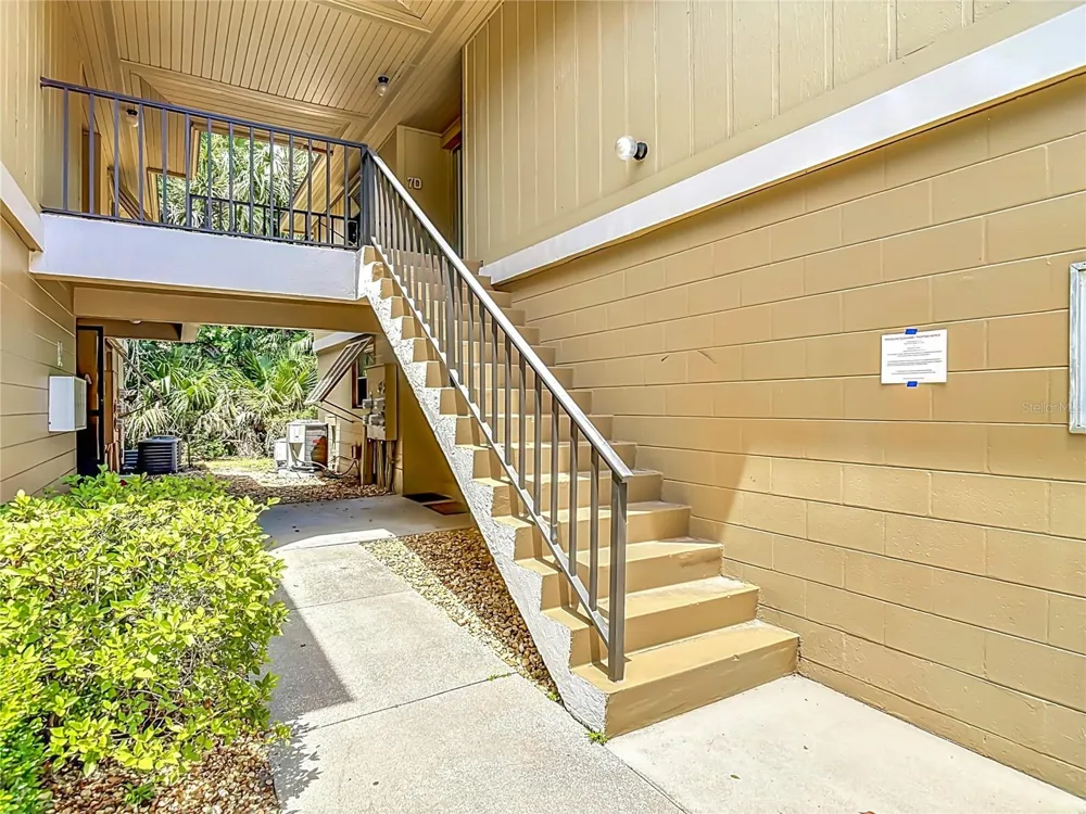 110 CYPRESS WOODS COURT #7D Deltona, FL 32725