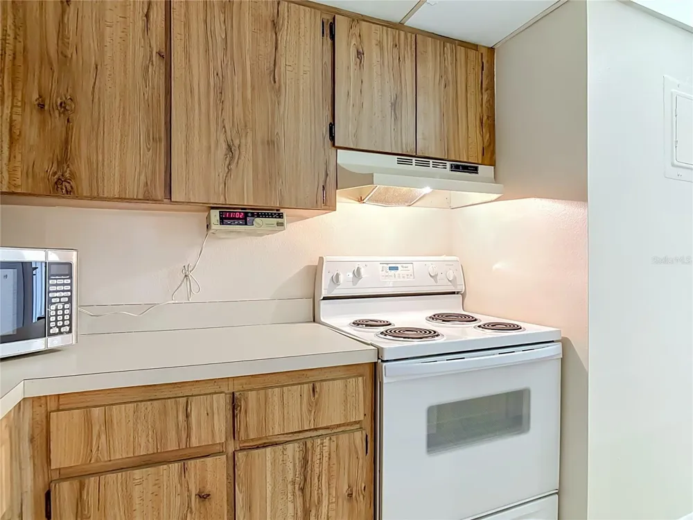 110 CYPRESS WOODS COURT #7D Deltona, FL 32725