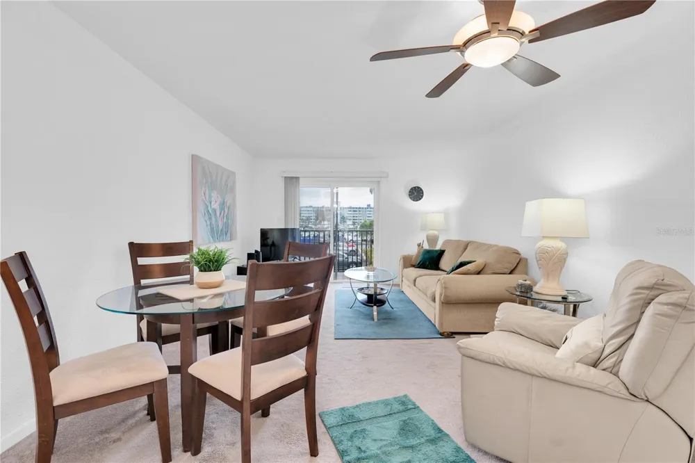 10365 PARADISE BOULEVARD #4 Treasure Island, FL 33706