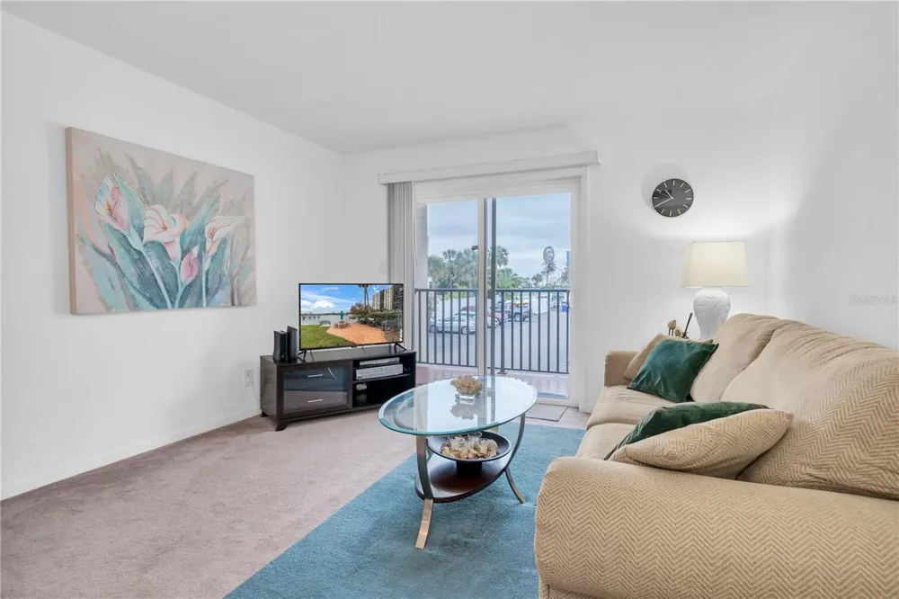 10365 PARADISE BOULEVARD #4 Treasure Island, FL 33706