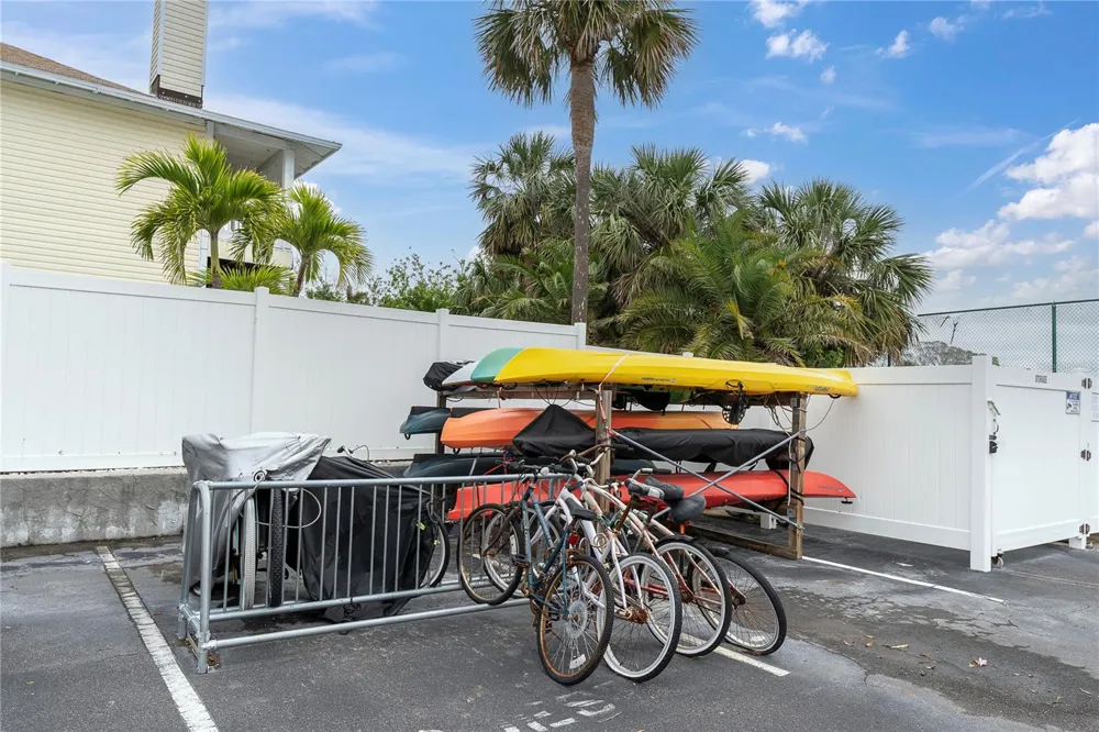 10365 PARADISE BOULEVARD #4 Treasure Island, FL 33706