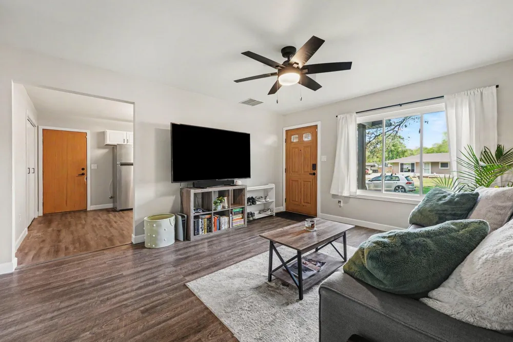 5793 Paula Avenue Portage, IN 46368