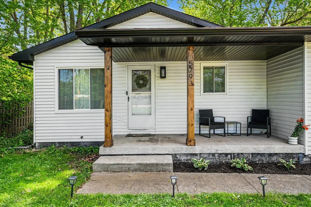 5793 Paula Avenue Portage, IN 46368