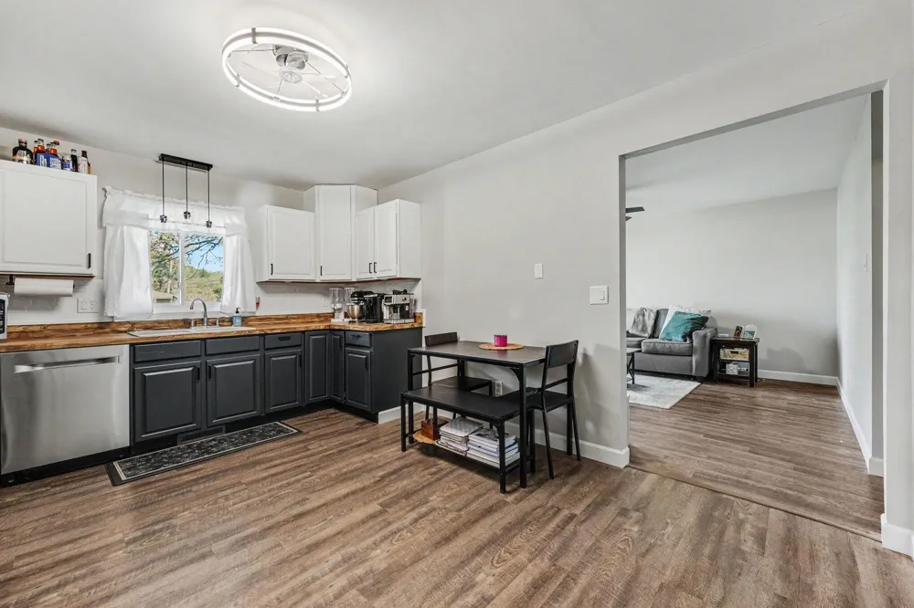 5793 Paula Avenue Portage, IN 46368