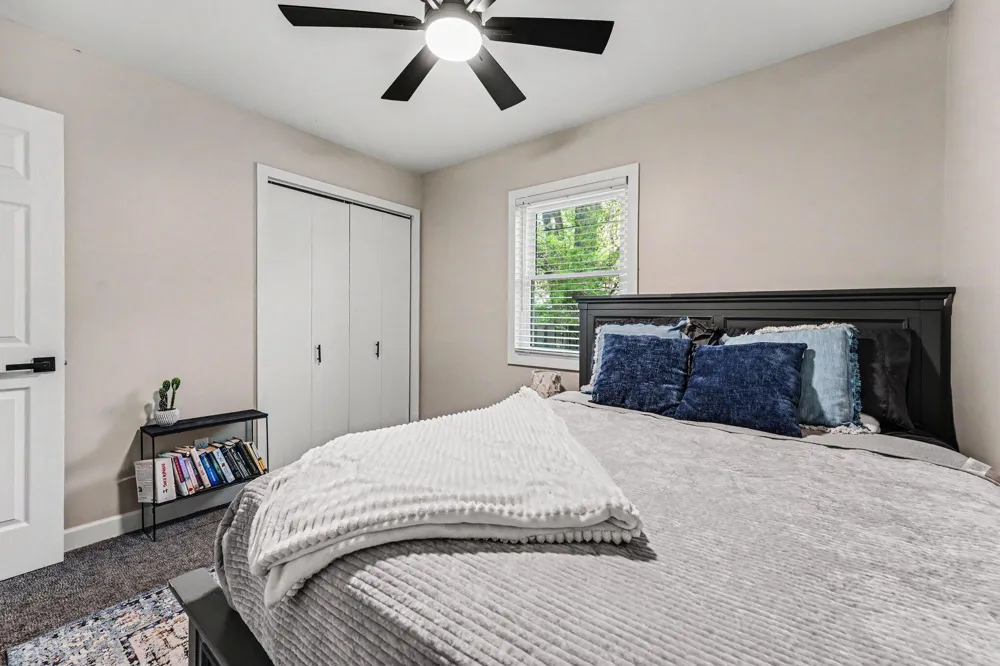 5793 Paula Avenue Portage, IN 46368