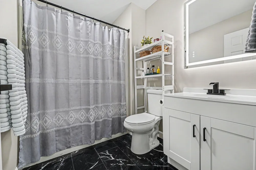 5793 Paula Avenue Portage, IN 46368