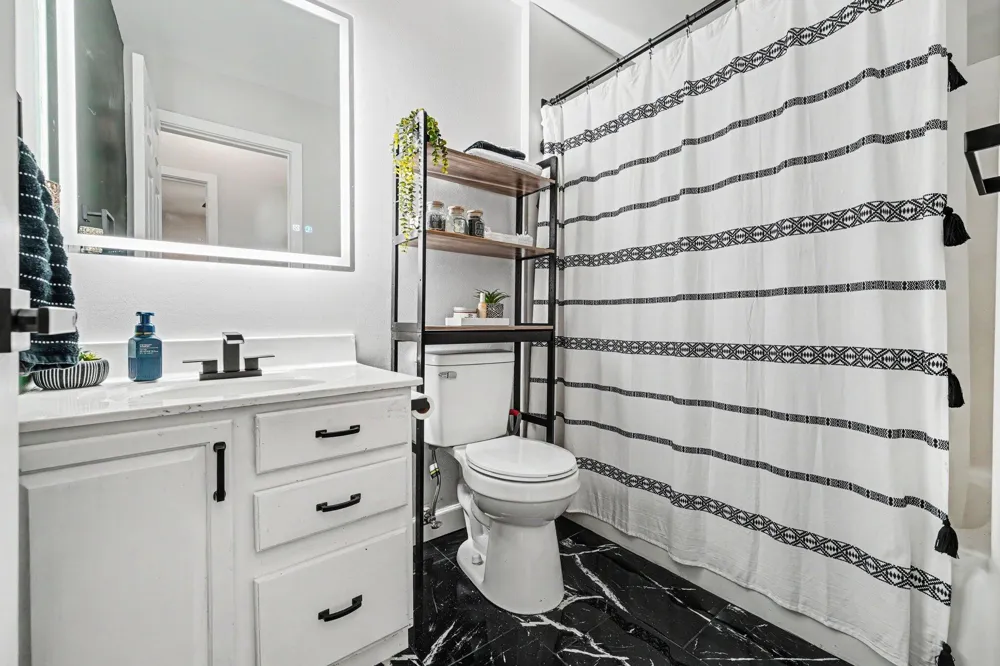 5793 Paula Avenue Portage, IN 46368