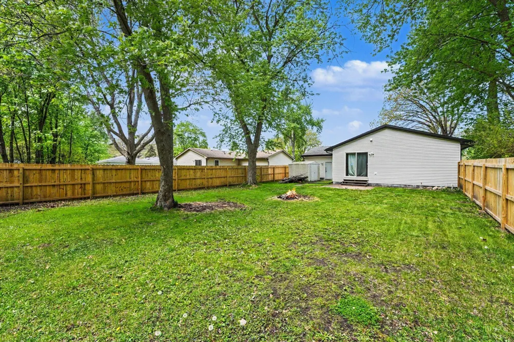 5793 Paula Avenue Portage, IN 46368