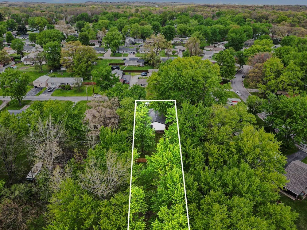 5793 Paula Avenue Portage, IN 46368