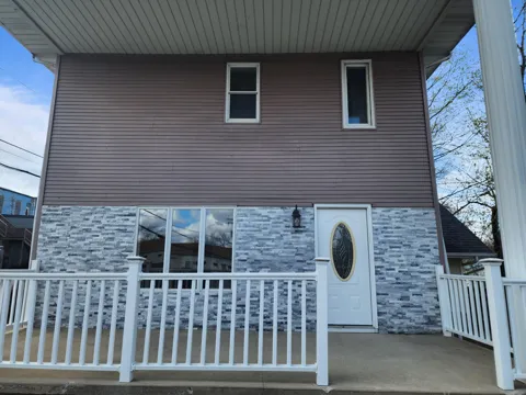 113 Arch Street