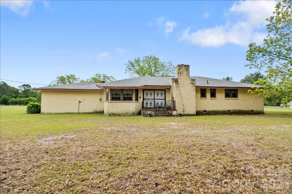 1444 Society Hill Road Darlington, SC 29540