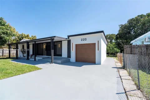 220 NW 144th St