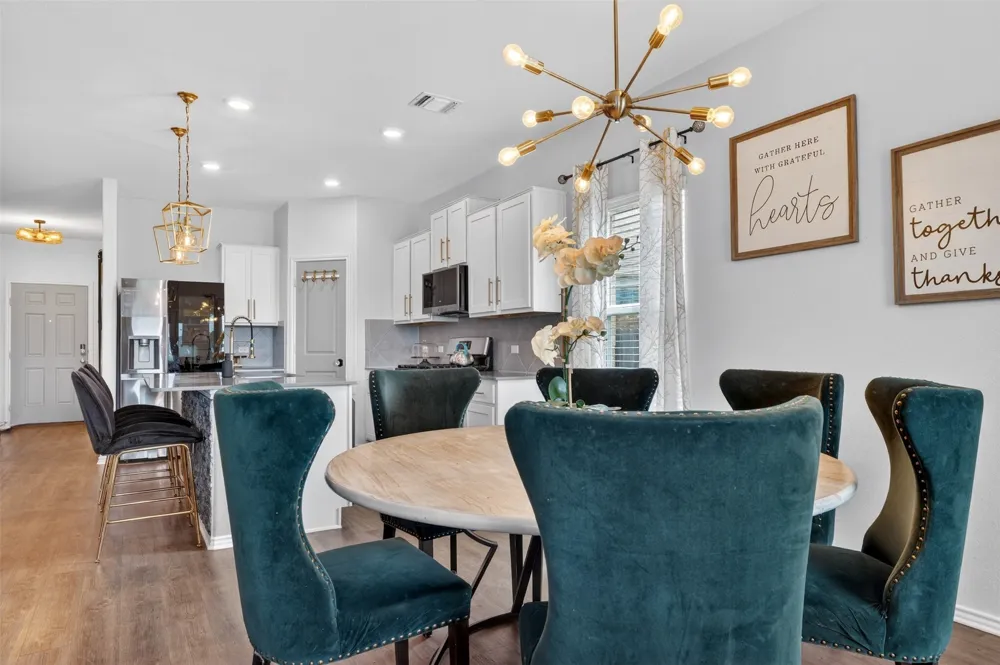 7332 Fall Ray Drive Del Valle, TX 78617