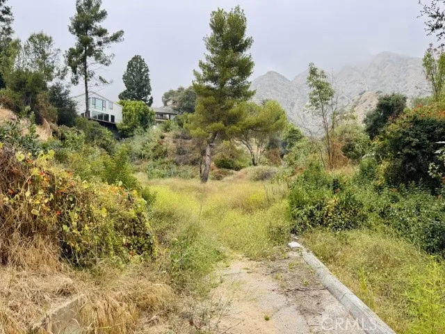 333 Wistaria Way Sierra Madre, CA 91024