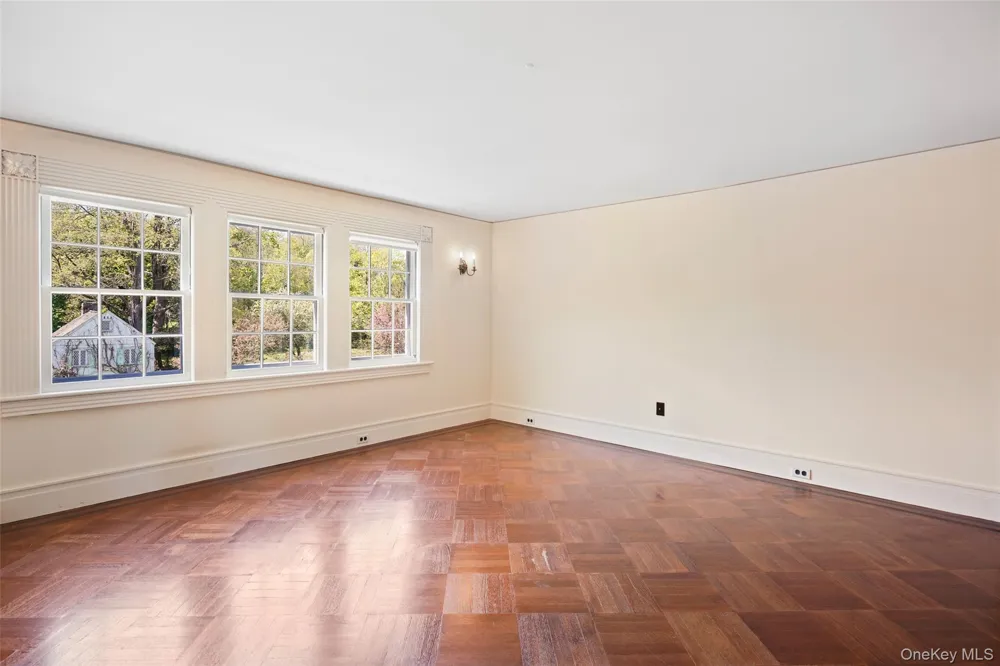 345 McLain Street Bedford Hills, NY 10507