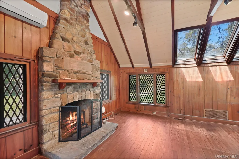 345 McLain Street Bedford Hills, NY 10507