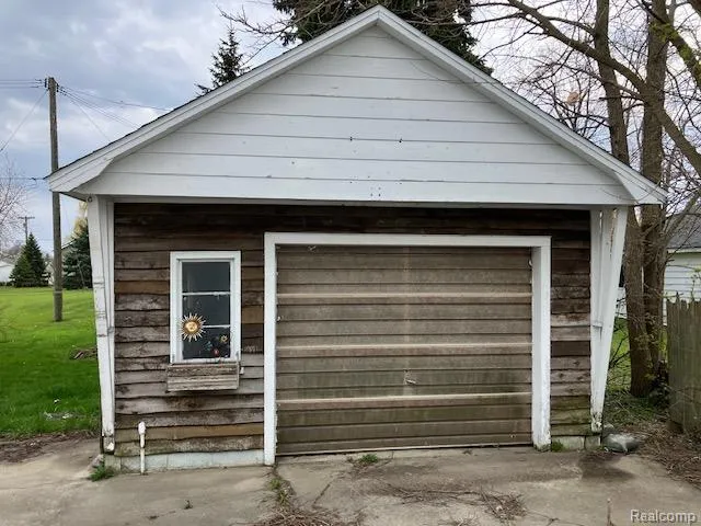 660 State Street Harbor Beach City, MI 48441