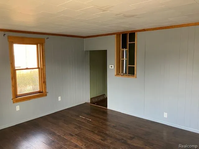 660 State Street Harbor Beach City, MI 48441