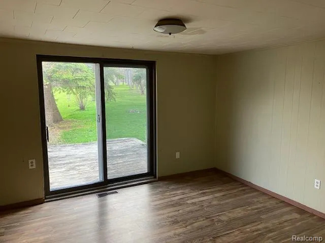 660 State Street Harbor Beach City, MI 48441