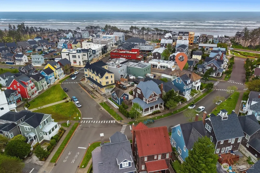 7 E Myrtle Lane Pacific Beach, WA 98571