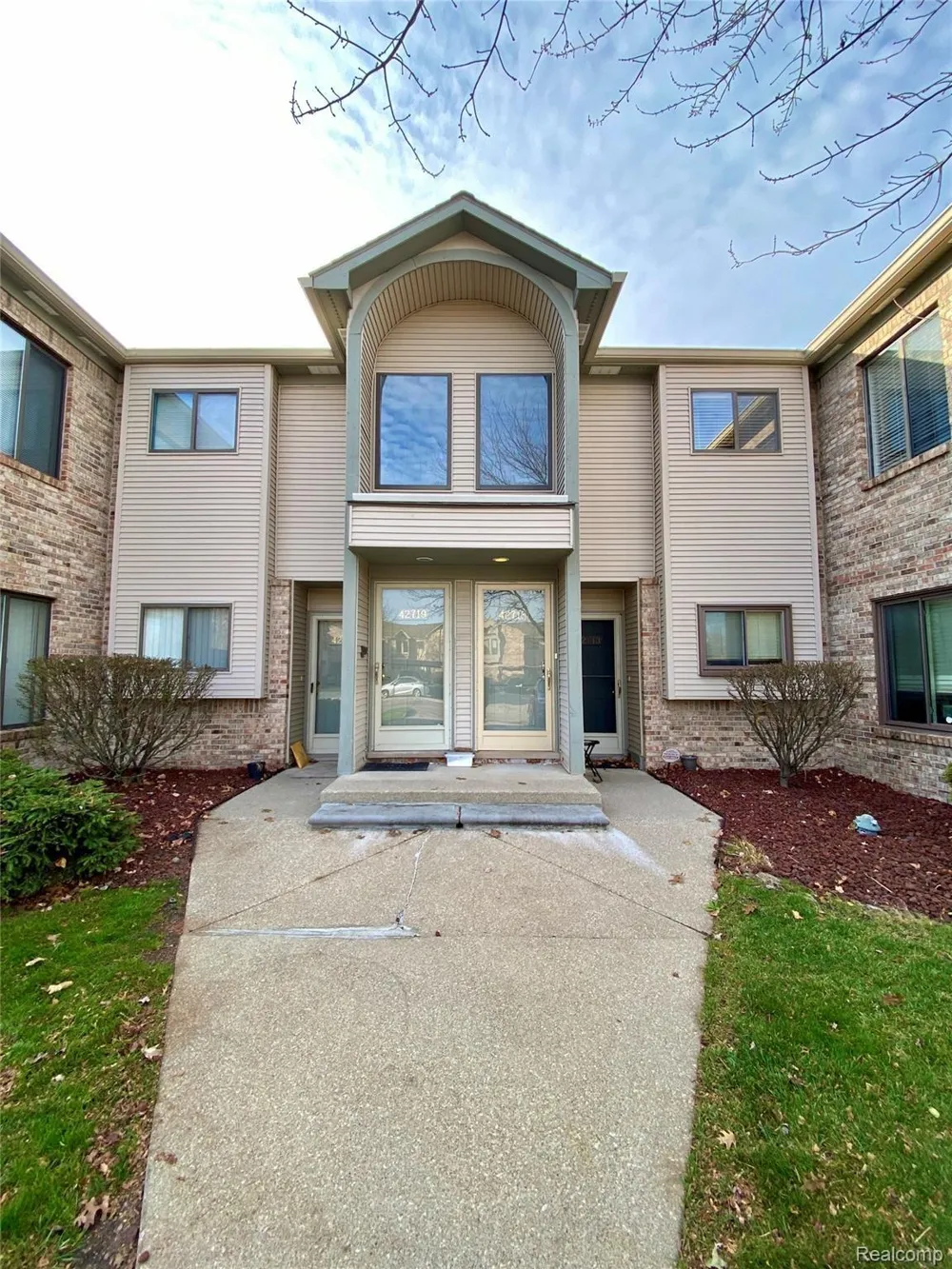 42715 LILLEY POINTE DRIVE #108