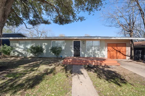 4900 Eastdale Drive