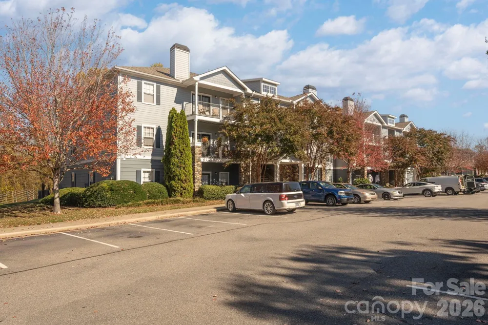 600 Vista Lake Drive #4 Candler, NC 28715