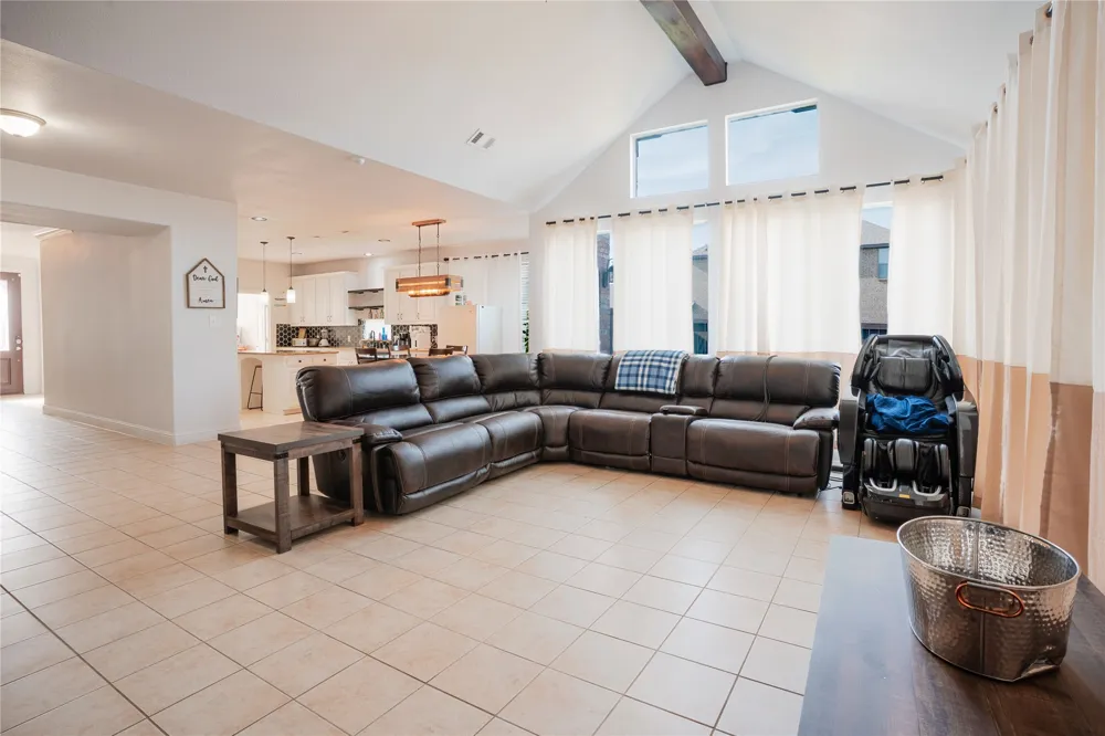 1444 Mercury Lane Lancaster, TX 75134