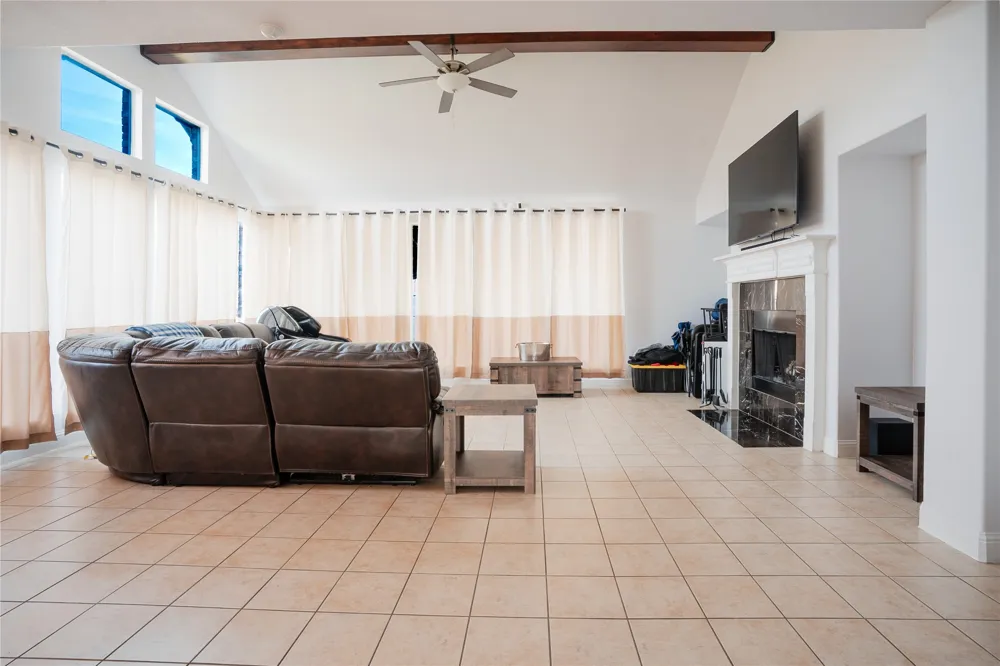 1444 Mercury Lane Lancaster, TX 75134