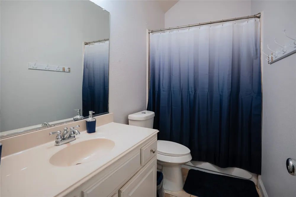 1444 Mercury Lane Lancaster, TX 75134